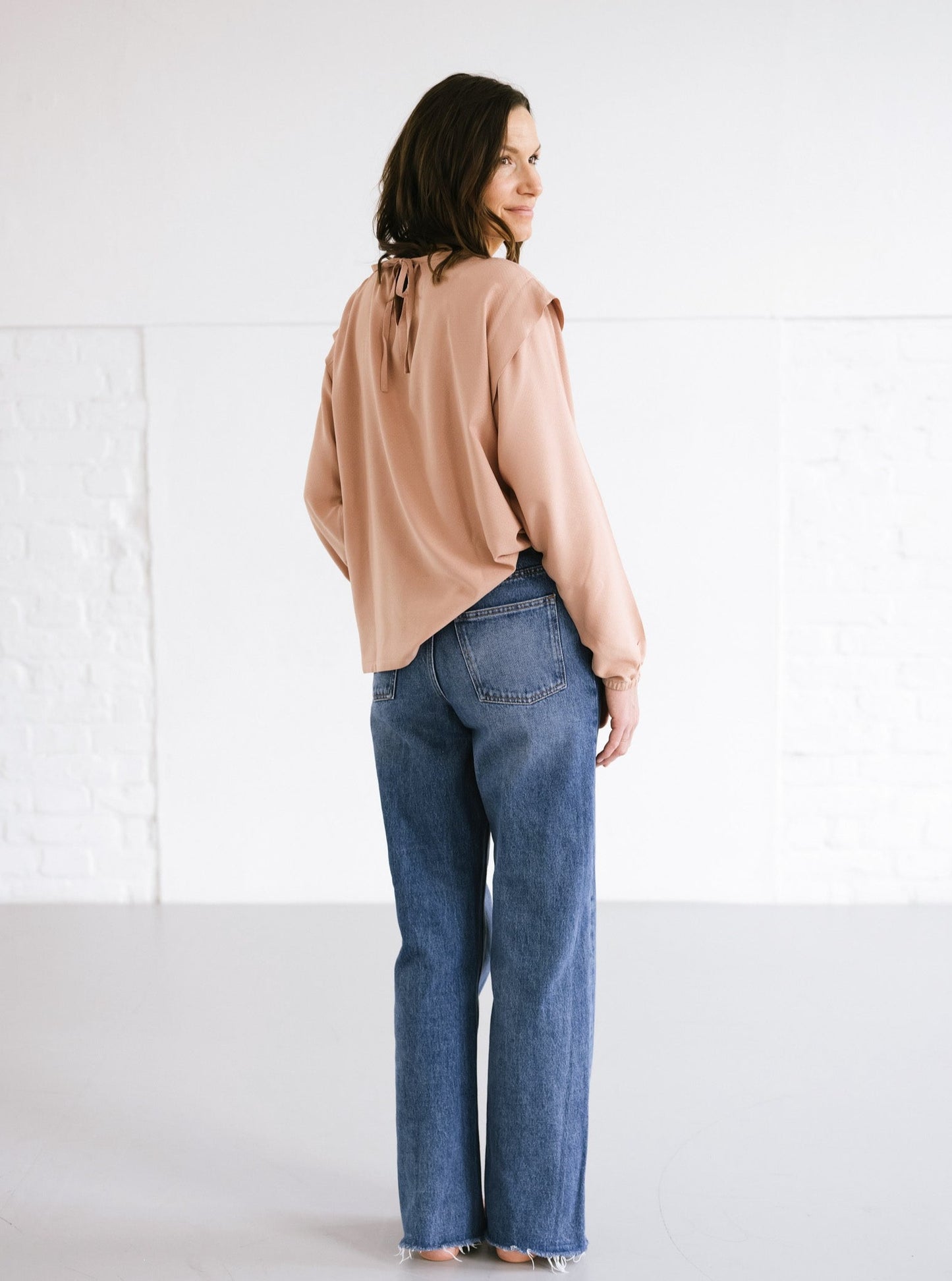 MAVIE Bluse Viskose im Farbton Nude Rose Foto: Nikki Harris