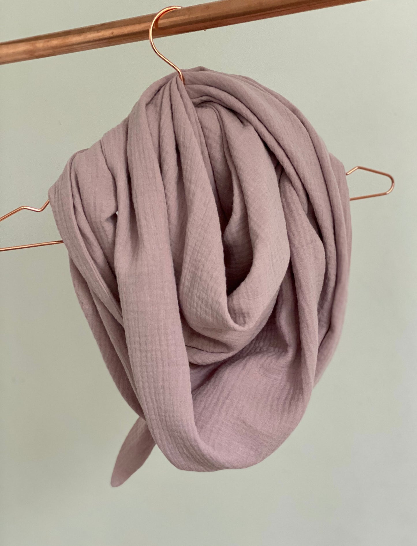 Dreieckstuch groß im Farbton Dusty Rosé